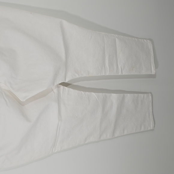 {Old Navy} High Rise Wow Super-Skinny White Jeans - Size 16 - Picture 7 of 14